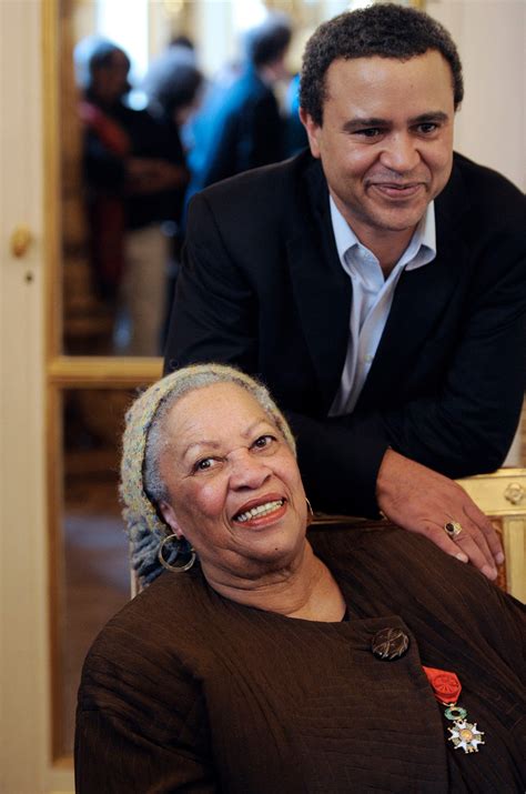 toni morrison husband and children